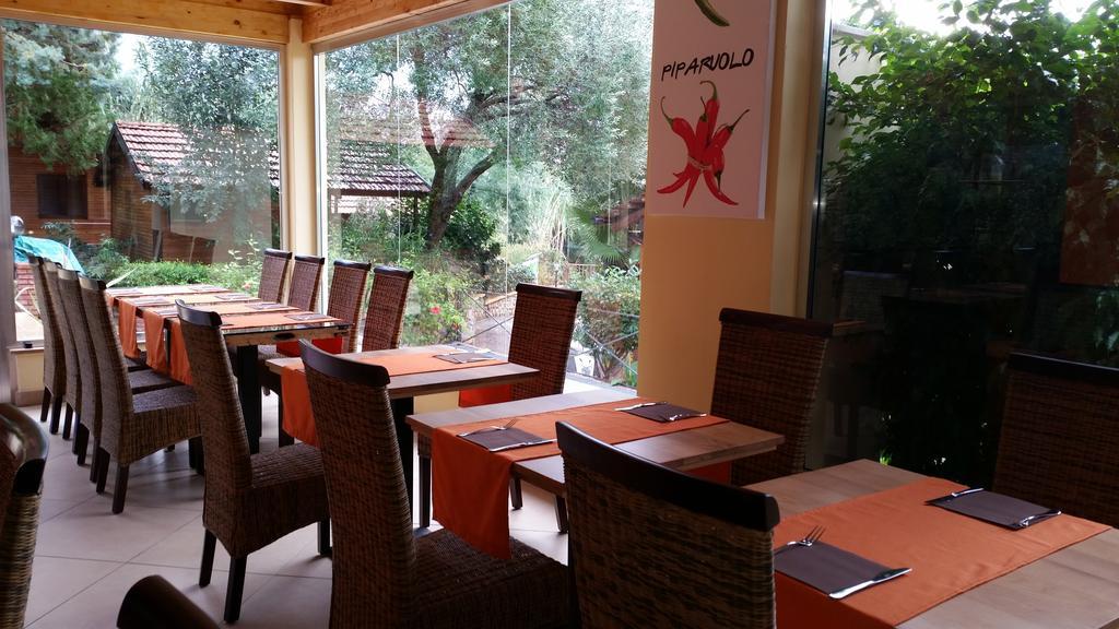 Cala Blanca Villaggio Alberghiero 마리나디카메로타 외부 사진