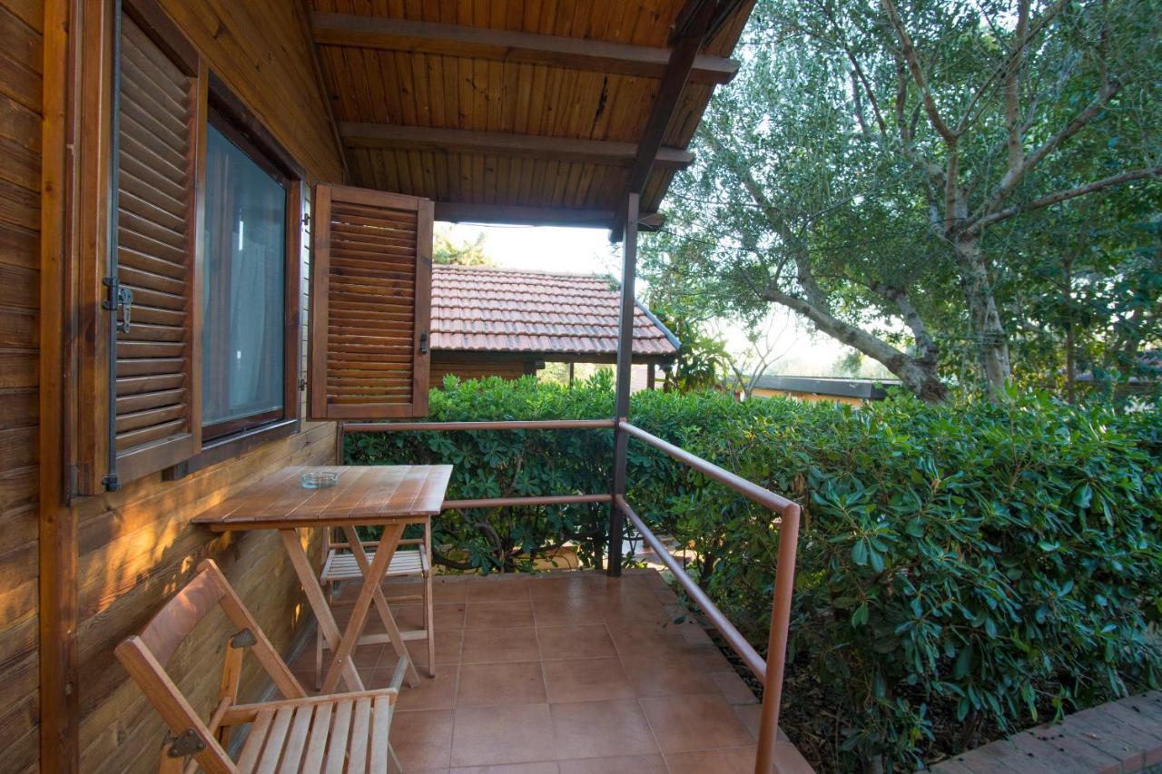 Cala Blanca Villaggio Alberghiero 마리나디카메로타 외부 사진