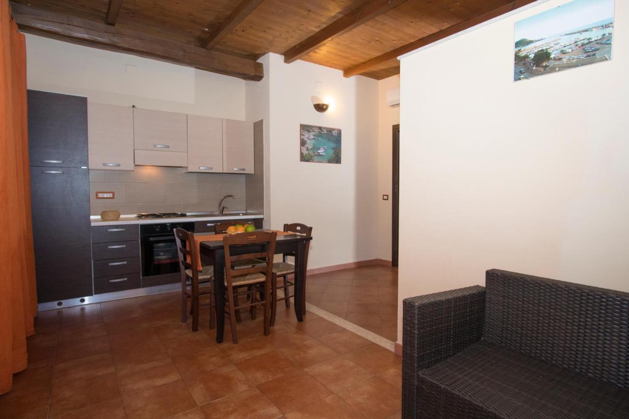 Cala Blanca Villaggio Alberghiero 마리나디카메로타 외부 사진